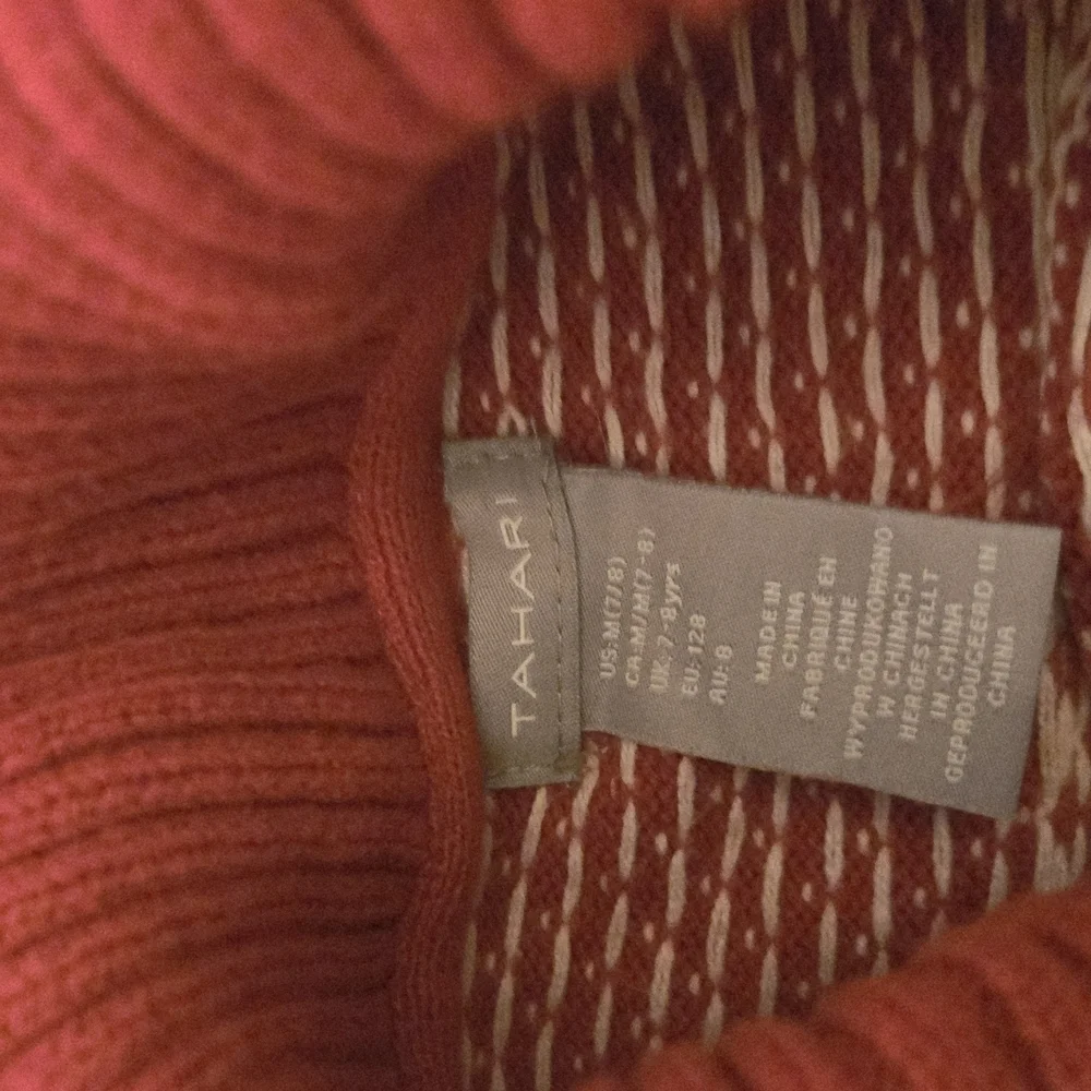 Tahari  Holiday Sweater Unisex  Size M - Picture 6 of 9